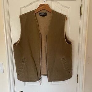 Woolrich shearling lined vest